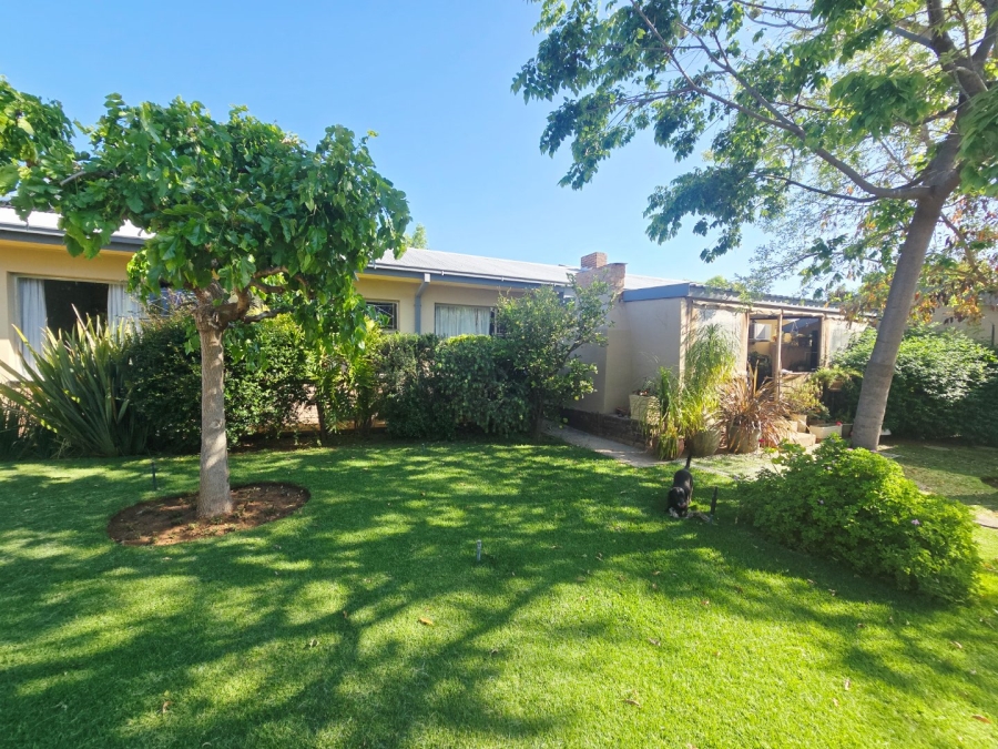 4 Bedroom Property for Sale in Fichardt Park Free State